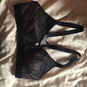 Lululemon bra